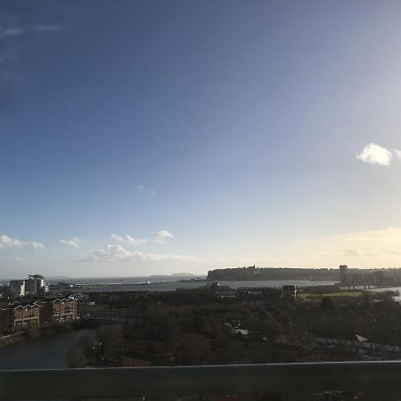 Riverbank Penthouse And Apartments Cardiff Exterior foto